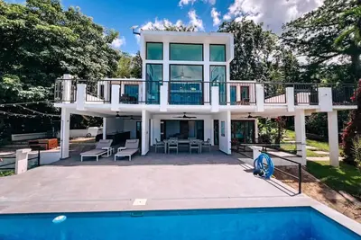 Image de Yunque Reserve | Secluded Rainforest House