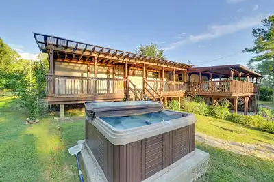 Image de Red River Gorge Cabin: Hike + Relax!