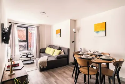 Fabulous 1 Bed Apartment in Liverpool Centre