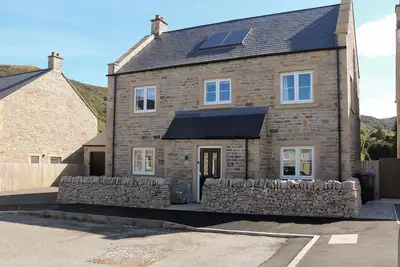 Image de Knoll View, family friendly, with a garden in Bradwell