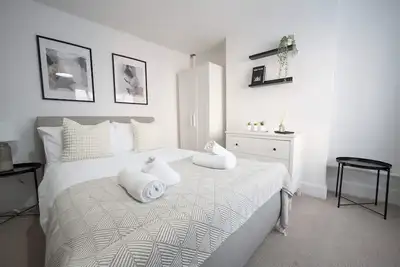 Image de Stylish 1-Bedroom in Central Canterbury - Sleeps 4