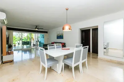 Image de 6 pax- Golf Views- Beach Access- Privacy- Spacious- Updated condo.