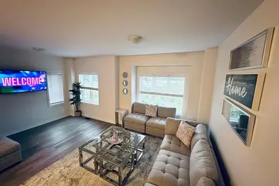 Image de Luxury family friendly 3 bedroom home in Guelph