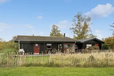 Image de Maison confortable à Askø avec WiFi