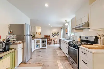 Image de Gated River Access at Blanco River, Big Cottage in Wimberley - 9 min to Square