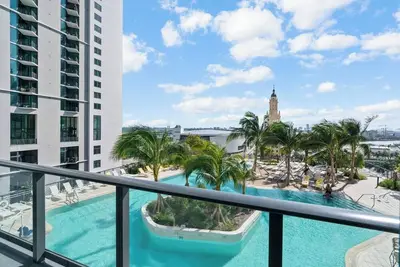 Image de Luxury unit / amazing view to Downtown/ floor 26th