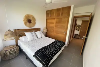 Image de Stylish Townhouse - 4 min walk to the beach