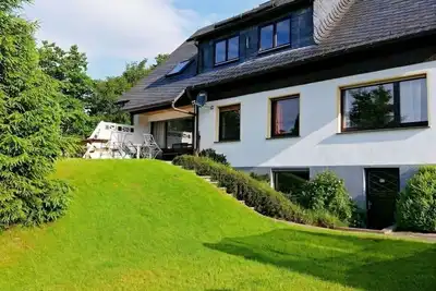 Image de Large vacation home in Hildfeld for max 16 people Pet friendly!