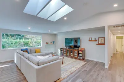 Image de Modern Bellingham home for work & play, beach access