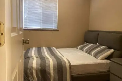 Image de Calm, safe, quiet, walk friendly House