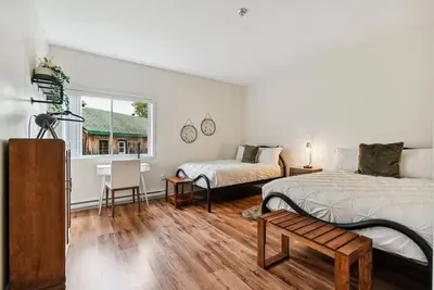 Image de Room 1: The Traveler