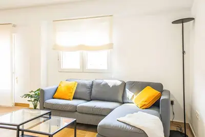 Image de Appartement 'Magnifico Apto Pleno Centro Almeria' avec balcon, Wi-Fi et climatisation