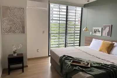 Image de SkyLine KingBed Suite