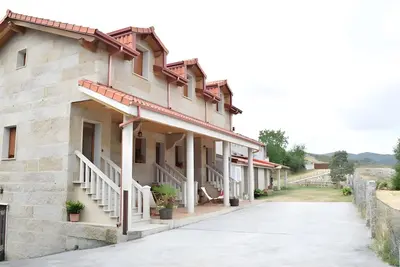 Image de Appartement 'Casa Requias 3' avec vue sur le lac, jardin partagé et Wi-Fi