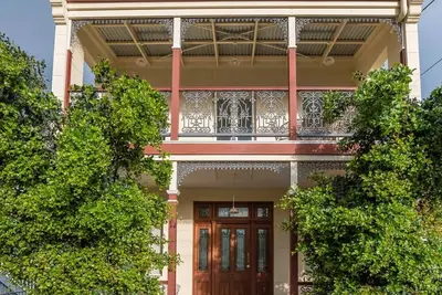 Image de Modern Victorian Styled Holiday Home in Ashgrove