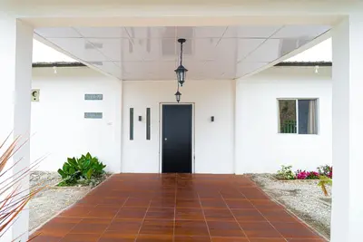 Image de 3-bedroom house in charming Ayangue with WiFi with many other amenities.