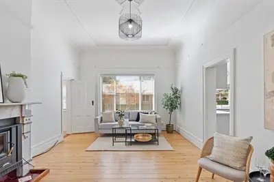 Image de Historical cosy oasis | Orange Nsw