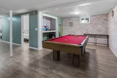 Image de Comfy Family & Kid Friendly Home - Near I-80 w/ Pool Table & Outdoor Patio