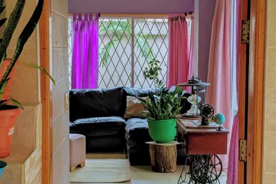 Image de ! Si, Hay, cama pá tanta gente, hasta pá la suegra!