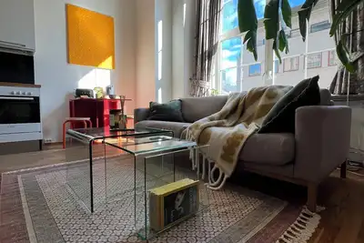 Image de Artistic apartment in the heart of Oslo. Walking distance to all attractions.