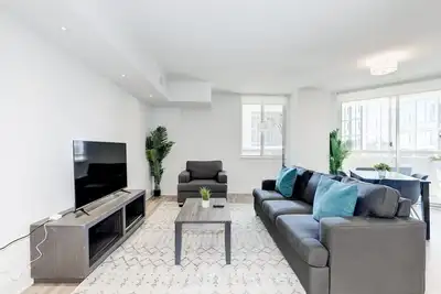 Image de Elegant 2br Apartment Minutes From Dc