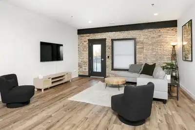 Image de Chic Condo in the Beautiful Rail District!