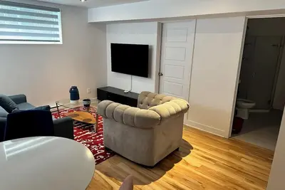 Image de Chambre lumineuse à louer dans un 5 et demi