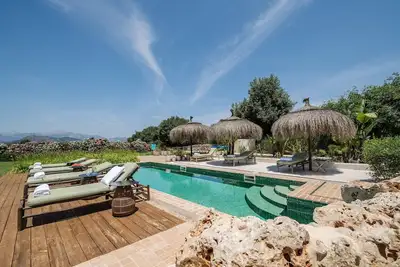 Image de Splendid Mallorca Villa | Villa Draco | 4 Bedrooms | Spacious Furnished Sun Terrace | Private Outdoor Pool | Salt Water Pool | Bbq Facilities | Shaded Outdoor Dining Area | Llubi