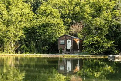 Image de Cabin 3 @ Jones Farm Venue and Cabins