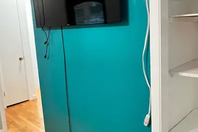 Image de Charming 3-bedroom House In  Paradise Green Stratford Ct Close To 95 & Train