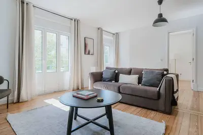 Image de Blueground | Avenidas Novas, balcony, washer, a/c