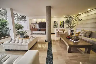 Image de Palms Reatreat with Ac + Central location