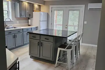 Image de Sleeps 10 in Thomas. Walk to Purple Fiddle Close to Davis &Canaan Dog Friendly