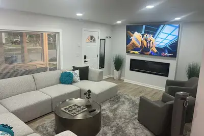 Image de Cozy 3bd Retreat with Plenty Space for Family & Friends!