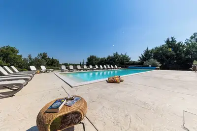 Image de Villa Mendula (V4752-K1) - Nin