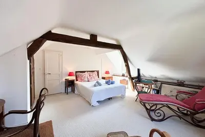 Image de La maison des tilleuls avec piscine pour 8 personnes