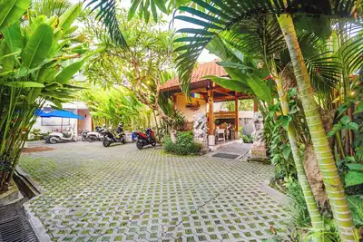 Image de 3 Bedroom Villa Walk to Berawa Beach