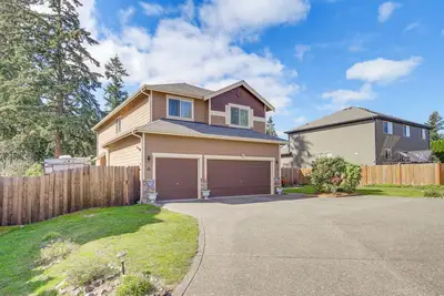 Image de Family-Friendly Home w/ Patio & Garden in Everett!