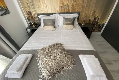 Image de Apartment with design, right on the beach