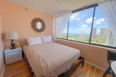 Image de Island Haven Hawaiian Monarch Studio | Ocean View