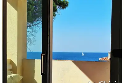 Le Ghiaie Apartments, sea view terrace, 50m beach Le Ghiaie Portoferraio