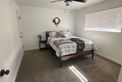 Image de Charming 2-bedroom apartment in terrific Phoenix with WiFi, Ac