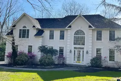 Image de Beautiful Spacious 4-bedroom villa in welcoming Medford / Southampton