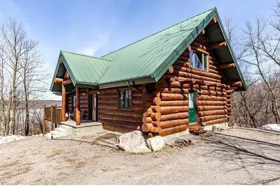 Image de Luxurious Cozy Log Cabin in the Woods, Private getaway at the lake!