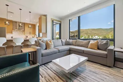 Image de Luxury Easy Ski Access Resort - Pool, Hot Tub, Gym