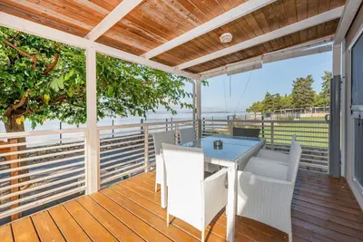 Image de Superbe maison à Biograd avec WiFi