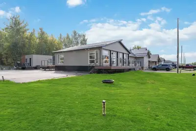 Image de Beautiful home in peaceful and tranquil location