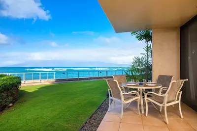 Image de Zen by the Sea | Ground-Floor Oceanfront View | Two Lanai
