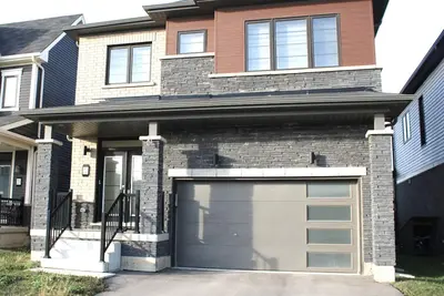 Image de Niagara Falls, Thorold Home