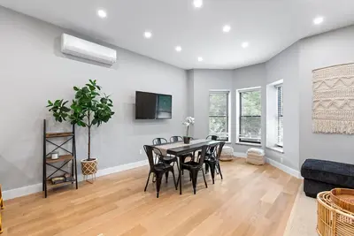 Image de Charming 3-bedroom house with WiFi and Ac in delightful Brooklyn